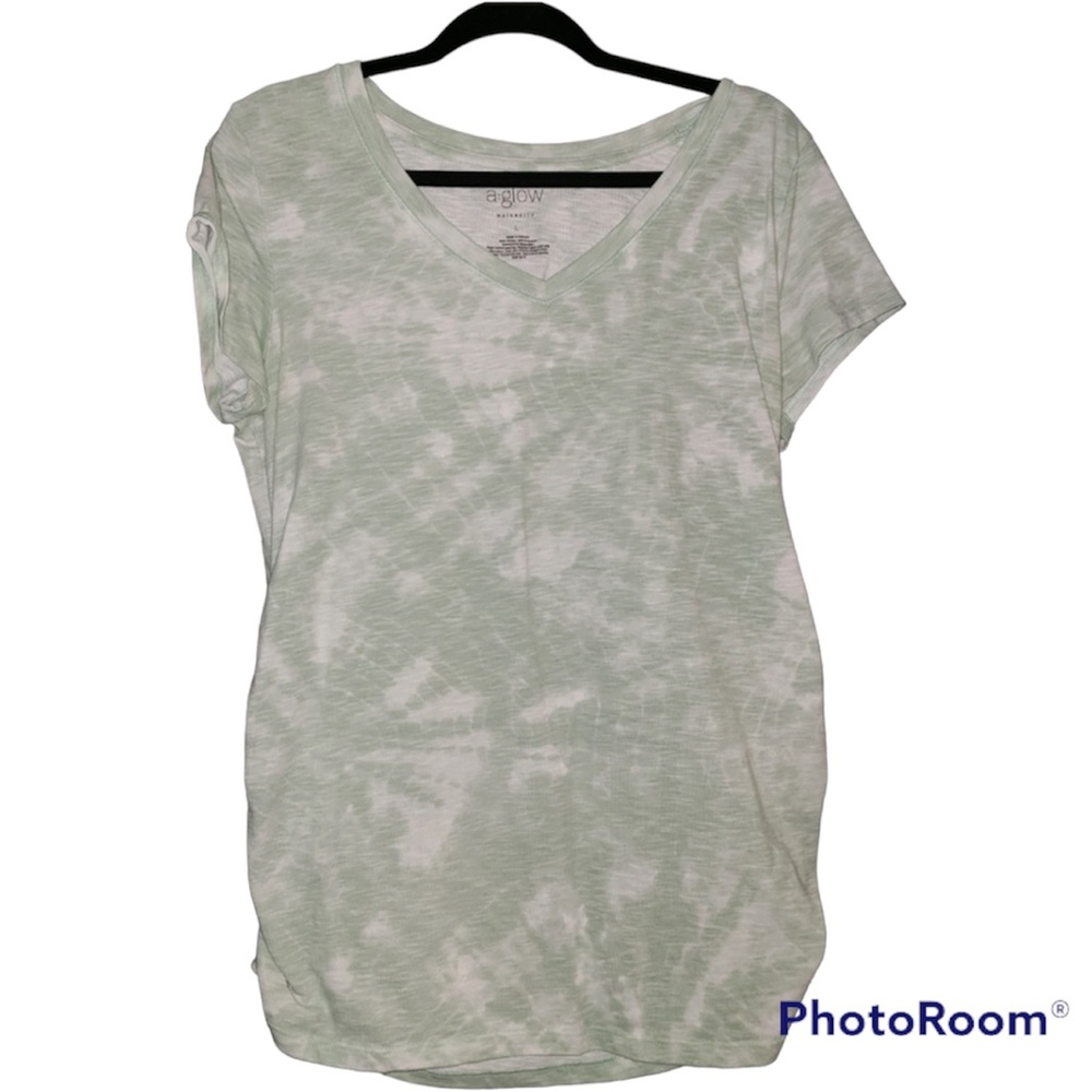A Glow Maternity tie-dye top size large